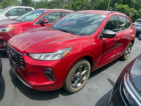Used 2024 Ford Escape ST-Line AWD/4WD image 1
