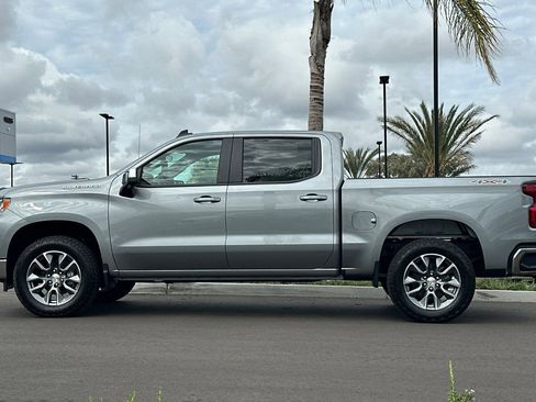 New 2026 Chevrolet Silverado 1500 LT w/ Safety Package AWD/4WD image 7