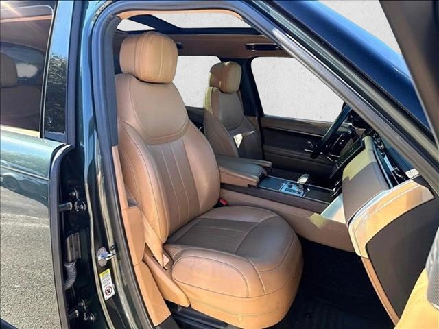 Used 2023 Land Rover Range Rover SE AWD/4WD image 9
