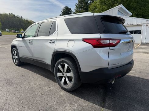 Used 2018 Chevrolet Traverse LT AWD/4WD image 4