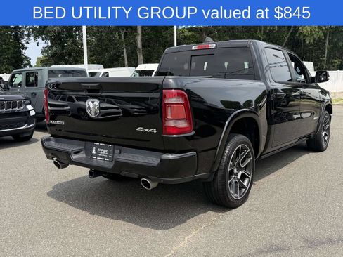 Used 2019 RAM 1500 Laramie AWD/4WD image 10
