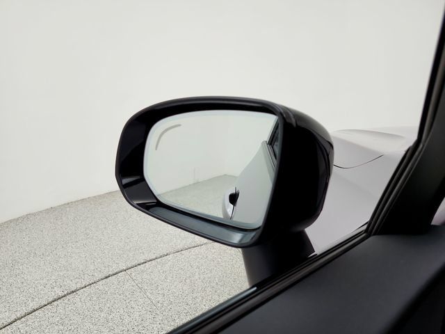 New 2026 Volvo XC60 B5 Plus w/ Protection Package Premier AWD/4WD image 23