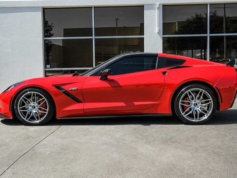 Used 2015 Chevrolet Corvette Stingray Coupe w/ 2LT Preferred Equipment Group RWD image 12