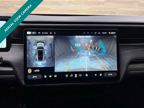 Used 2024 Rivian R1S Adventure image 8