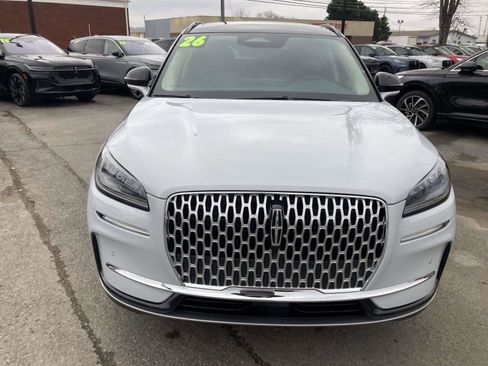 New 2026 Lincoln Corsair Premiere image 12