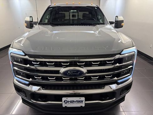 New 2026 Ford F250 Lariat w/ Chrome Package AWD/4WD image 2