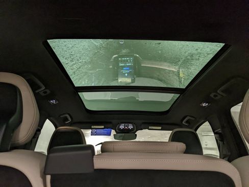 New 2026 Volvo XC90 B5 Plus image 13