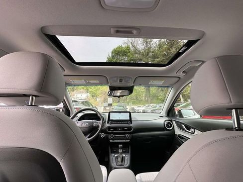 Certified 2023 Hyundai Kona SEL w/ Convenience Package AWD/4WD image 17