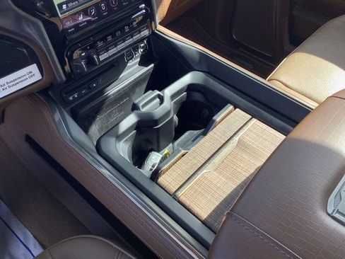 Used 2019 RAM 3500 Laramie Longhorn image 18