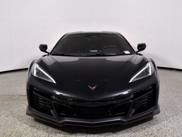 Used 2024 Chevrolet Corvette Z06 RWD image 9