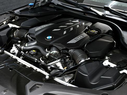 Used 2019 BMW M850i xDrive M850i xDrive Convertible image 17