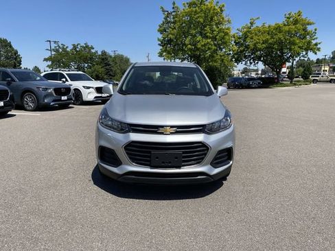 Used 2018 Chevrolet Trax LS AWD/4WD image 8