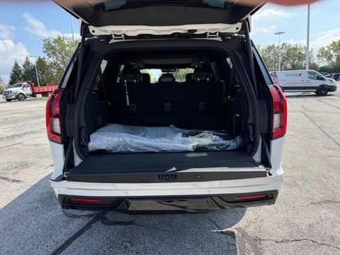 New 2025 Ford Expedition Max Platinum w/ Stealth Performance Package image 45