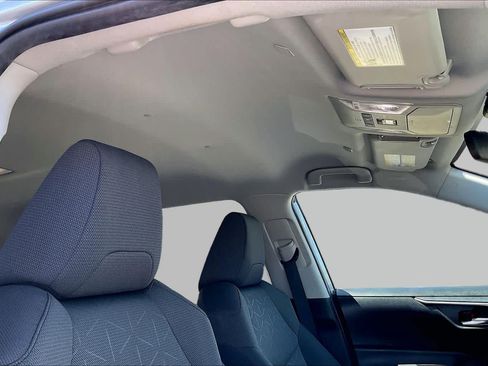 Used 2024 Toyota RAV4 XLE FWD image 13