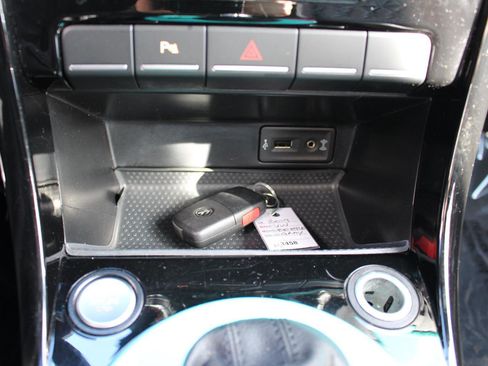 Used 2019 Volkswagen Beetle 2.0T Final Edition SEL image 24