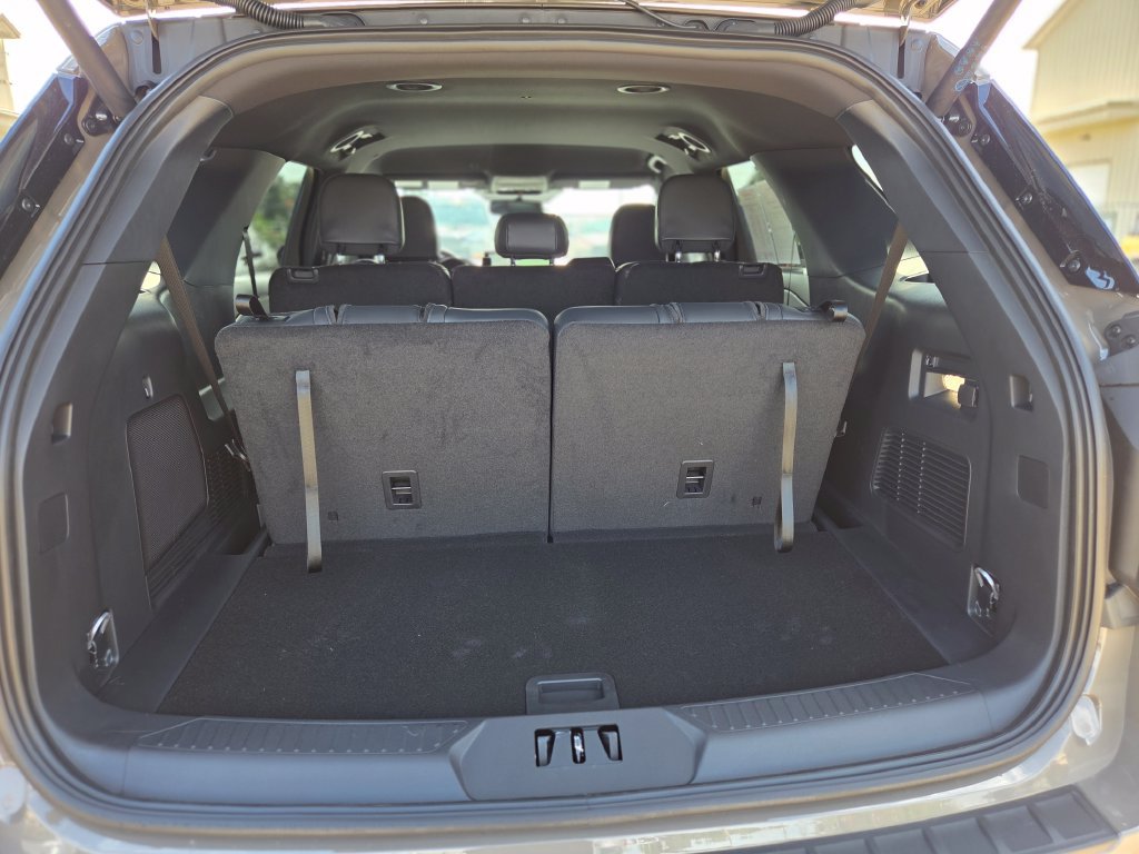Used 2026 Ford Explorer ST-Line w/ Premium Package RWD image 14