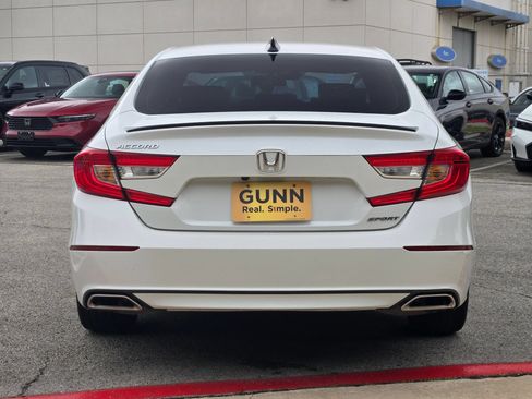 Used 2021 Honda Accord Sport image 4