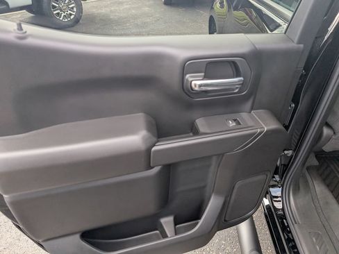 New 2026 Chevrolet Silverado 1500 Custom w/ Turbomax Blackout Package AWD/4WD image 11