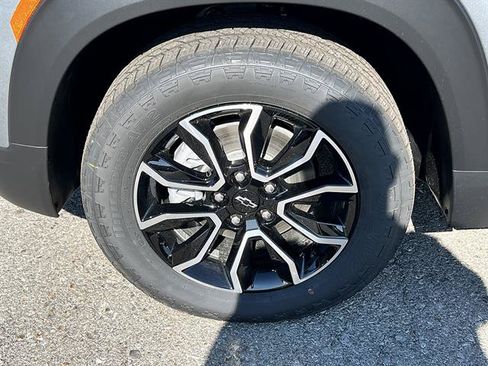 New 2026 Chevrolet TrailBlazer ACTIV w/ Convenience Package AWD/4WD image 10