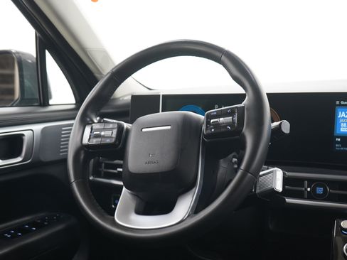 Used 2024 Hyundai Santa Fe SE AWD/4WD image 15