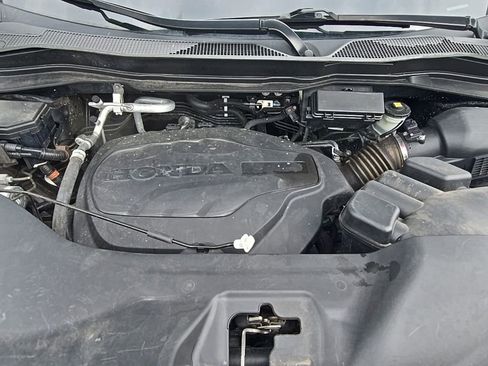 Used 2023 Honda Passport TrailSport image 10