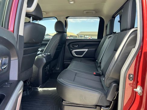 Used 2016 Nissan Titan PRO-4X image 21