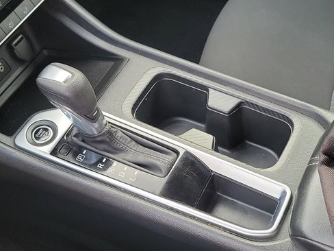 Used 2024 Nissan Sentra SV FWD image 15