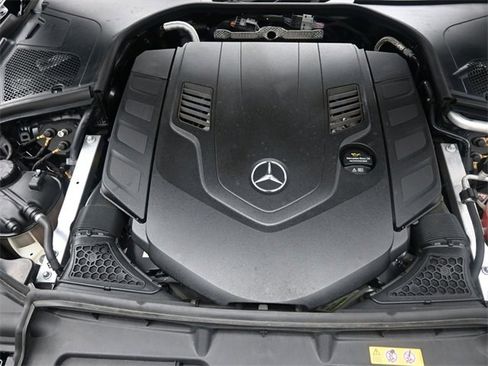 Used 2023 Mercedes-Benz S 580 4MATIC Sedan image 29