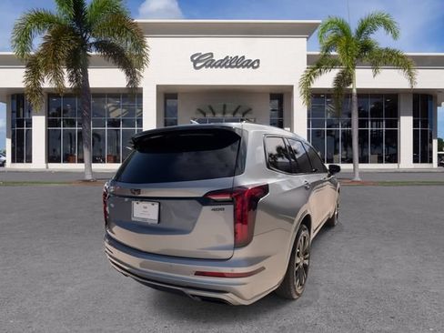 Certified 2024 Cadillac XT6 Premium Luxury FWD image 13