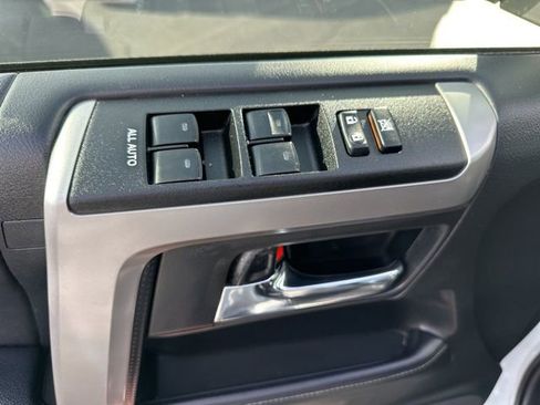 Used 2024 Toyota 4Runner SR5 image 10