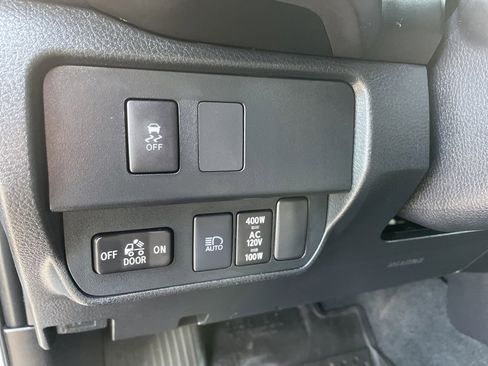 Certified 2021 Toyota Tacoma TRD Sport w/ Technology Package image 11