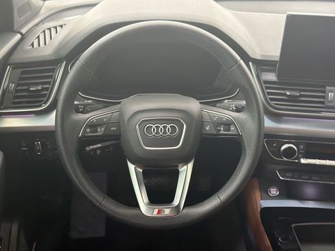 Used 2025 Audi Q5 2.0T Premium Plus AWD/4WD image 11
