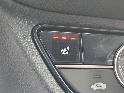 Certified 2026 Honda HR-V EX-L image 28