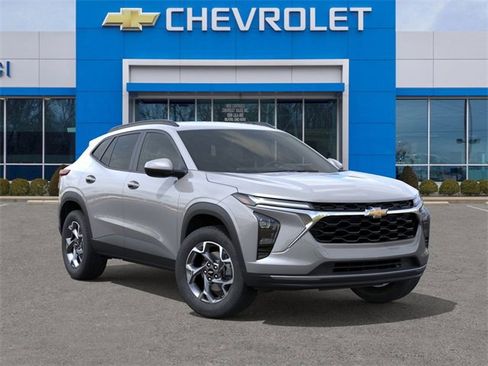 New 2026 Chevrolet Trax LT image 7