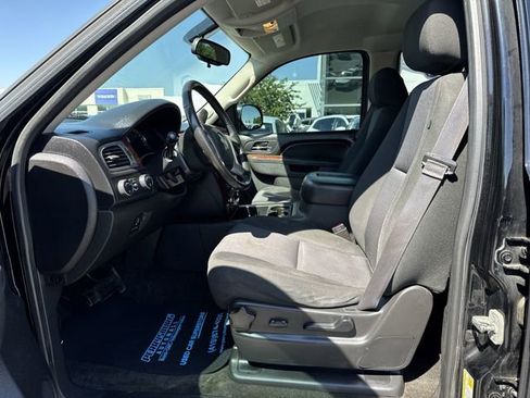Used 2013 Chevrolet Tahoe LS AWD/4WD image 16