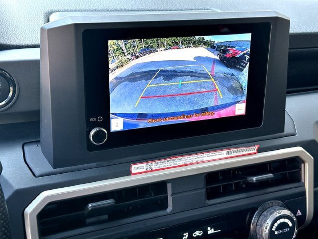 Certified 2026 Toyota Tacoma SR AWD/4WD image 15