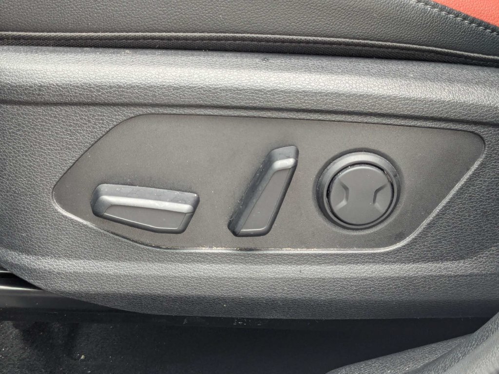 Used 2024 Kia Sportage SX FWD image 25