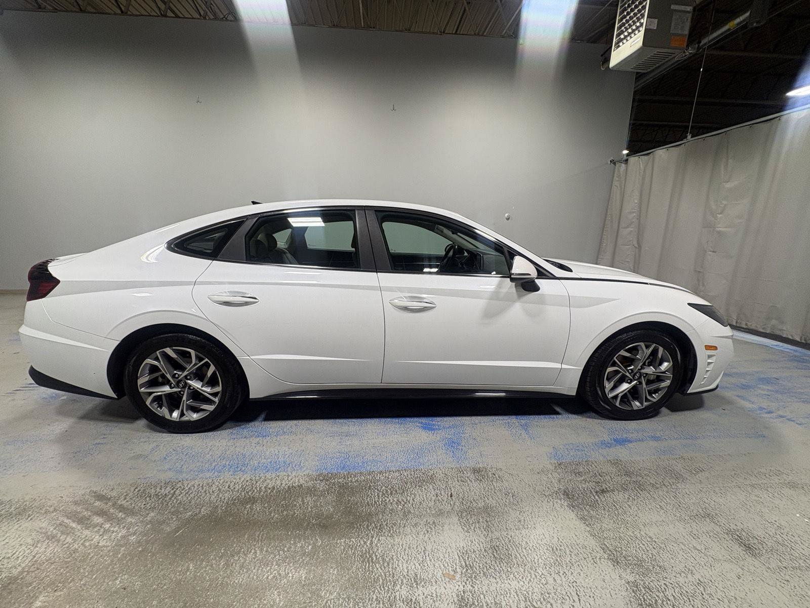 Used 2020 Hyundai Sonata SEL w/ Premium Package FWD image 14