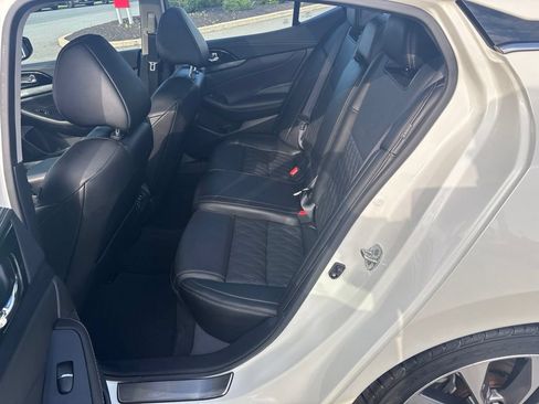 Used 2023 Nissan Maxima Platinum w/ Sport Mat Group FWD image 25