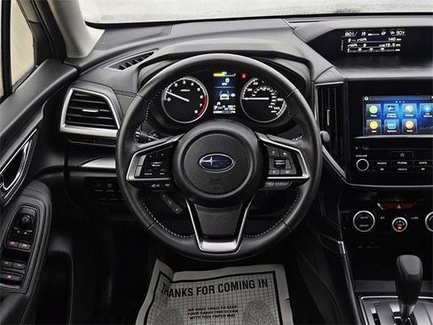 Used 2023 Subaru Forester Premium image 15