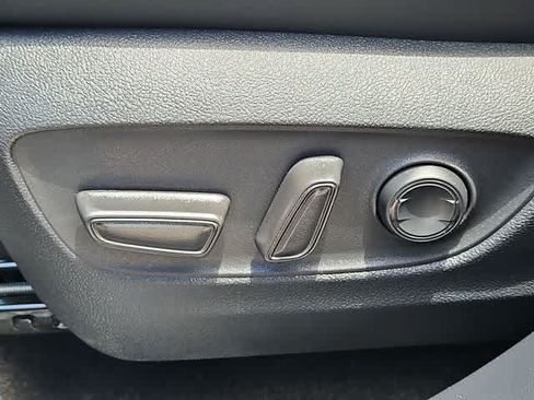 Certified 2026 Toyota Highlander XLE AWD/4WD image 15