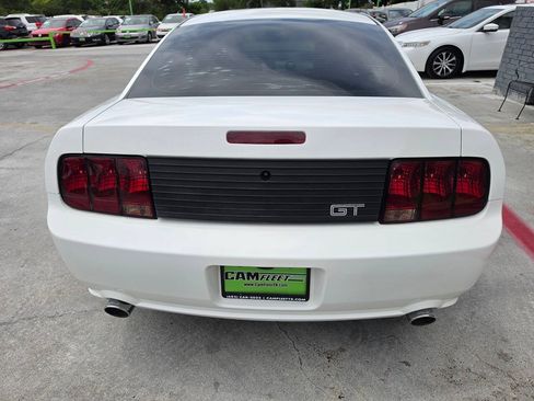 Used 2007 Ford Mustang GT RWD image 13