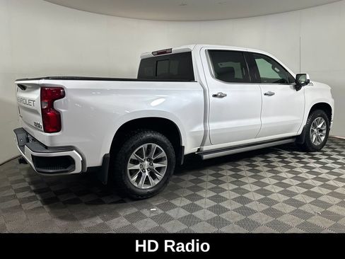 Used 2019 Chevrolet Silverado 1500 High Country w/ Safety Package II AWD/4WD image 12