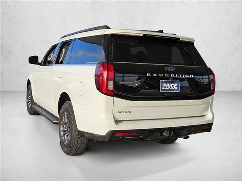 Used 2025 Ford Expedition Active image 7