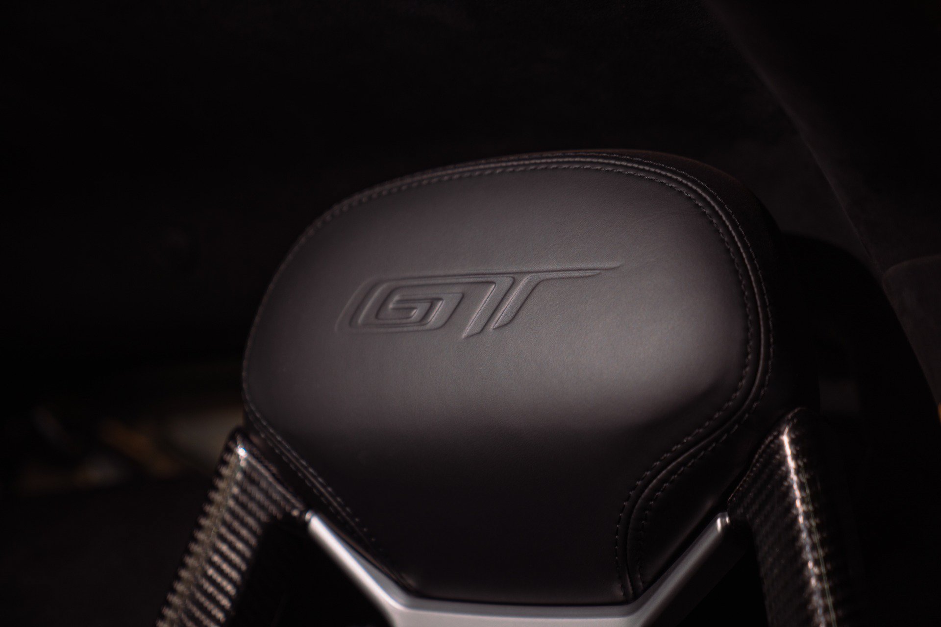 Used 2019 Ford GT RWD image 36