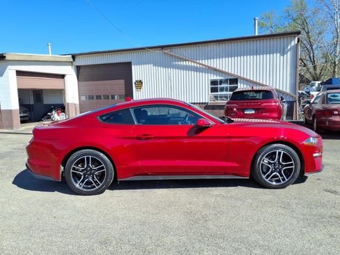 Used 2021 Ford Mustang Coupe image 2