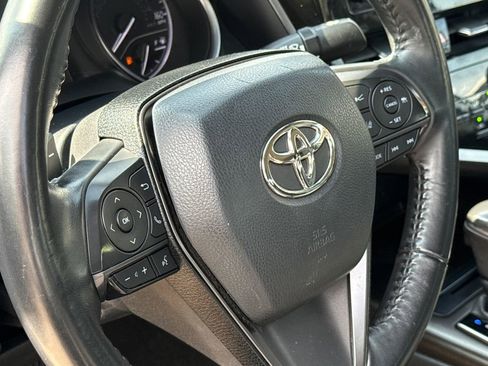 Used 2023 Toyota Camry SE FWD image 29
