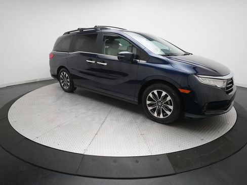 Certified 2024 Honda Odyssey EX-L image 38