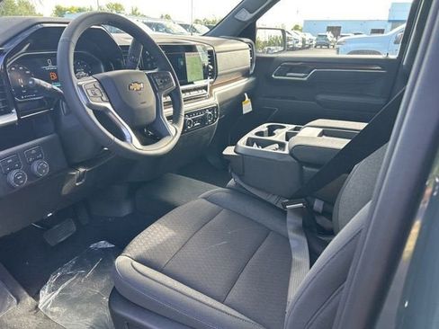 New 2026 Chevrolet Silverado 1500 LT image 2