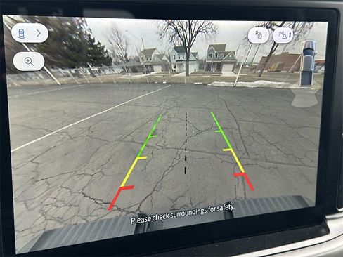 Used 2025 Ford F150 XLT image 26